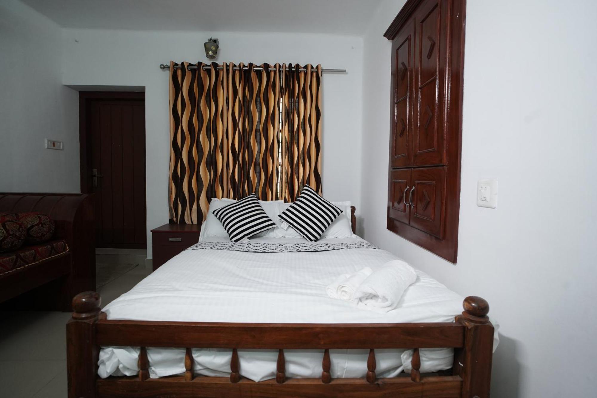 Wayanad Palm Grove Retreat G Floor Apartment สุลต่านบาเทรี ภายนอก รูปภาพ